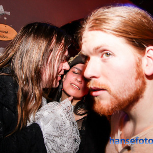 Taverna_Cerritus_Hurley_und_die_Pulveraffen_Sintram_Der_B_1575