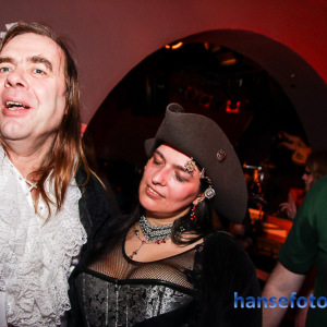 Taverna_Cerritus_Hurley_und_die_Pulveraffen_Sintram_Der_B_1577