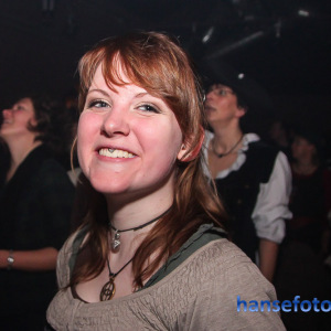 Taverna_Cerritus_Hurley_und_die_Pulveraffen_Sintram_Der_B_166