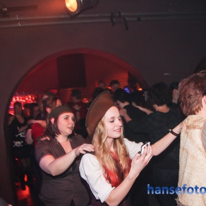 Taverna_Cerritus_Hurley_und_die_Pulveraffen_Sintram_Der_B_238