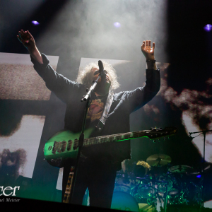 The-Cure-821