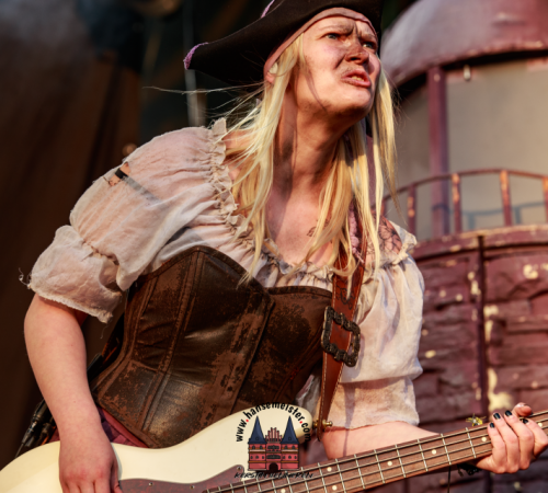 mr.-hurley-und-die-pulveraffen-71