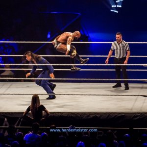 WWE_Live_Barclaycard_Arena_Hamburg_2019-116