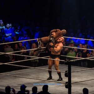 WWE_Live_Barclaycard_Arena_Hamburg_2019-199