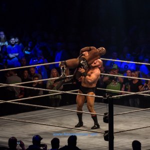 WWE_Live_Barclaycard_Arena_Hamburg_2019-199