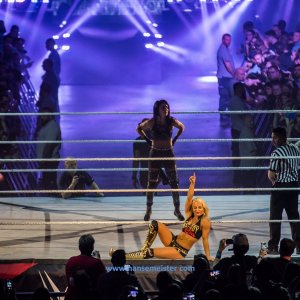 WWE_Live_Barclaycard_Arena_Hamburg_2019-263