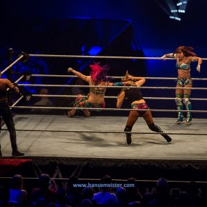 WWE_Live_Barclaycard_Arena_Hamburg_2019-359