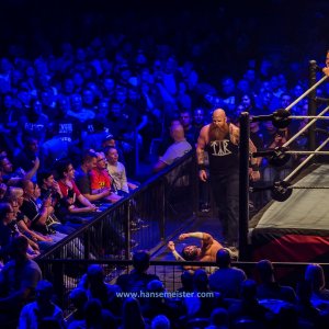 WWE_Live_Barclaycard_Arena_Hamburg_2019-893