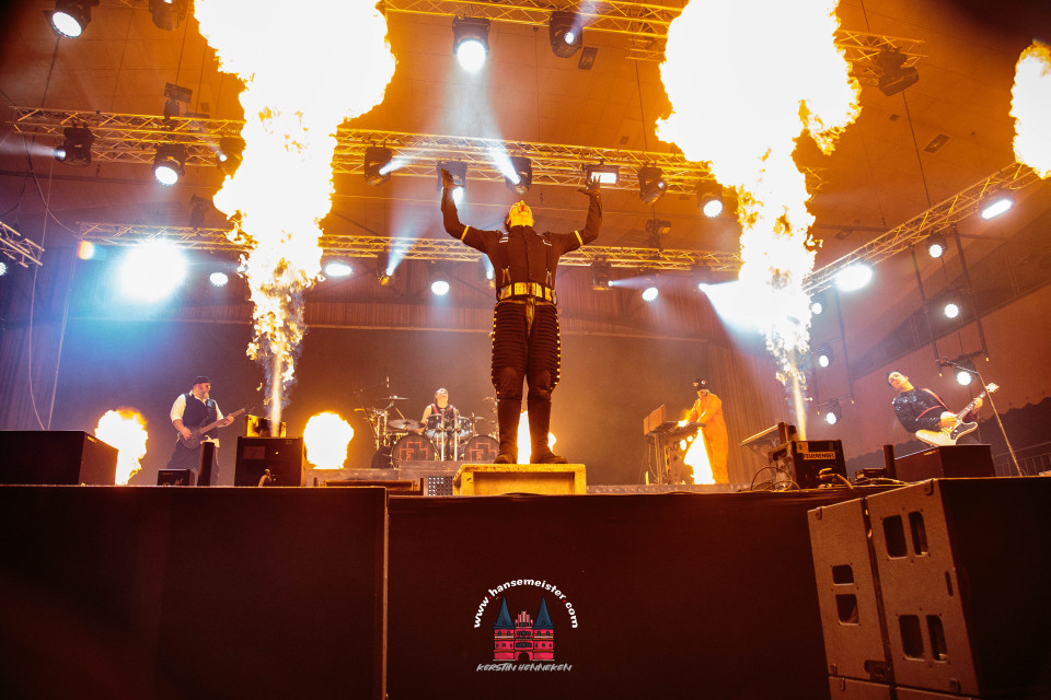 Feuerengel am 20.12.25 in Schwerin